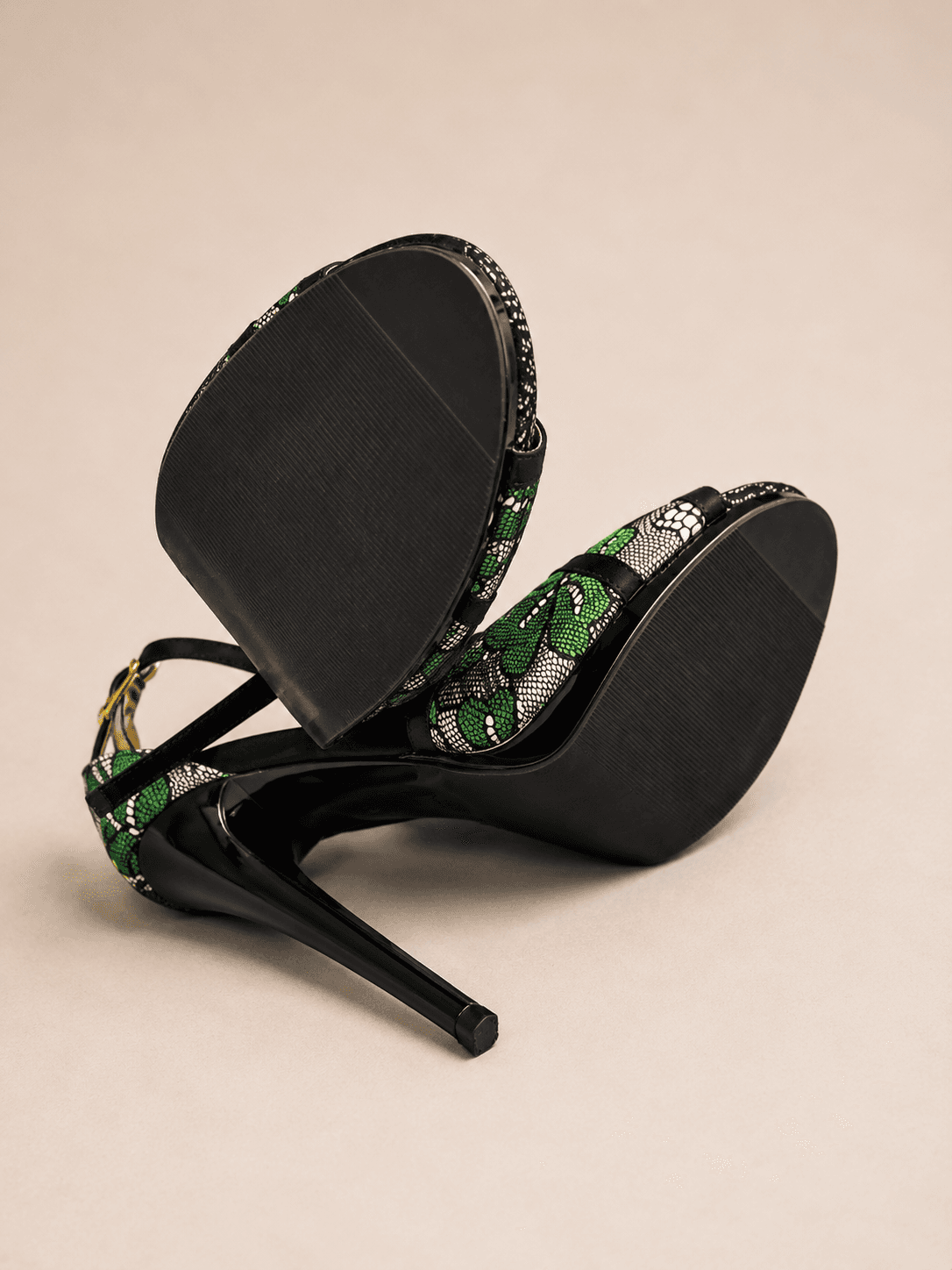 ALBA Green and Black Lace Heels Size 7.5 photo 5